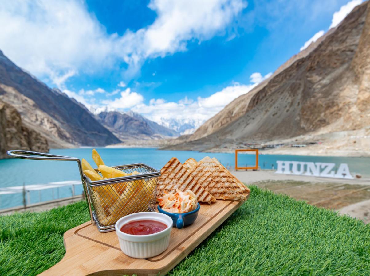 Luxus Hunza Attabad Lake Resort Karimabad  Exterior foto