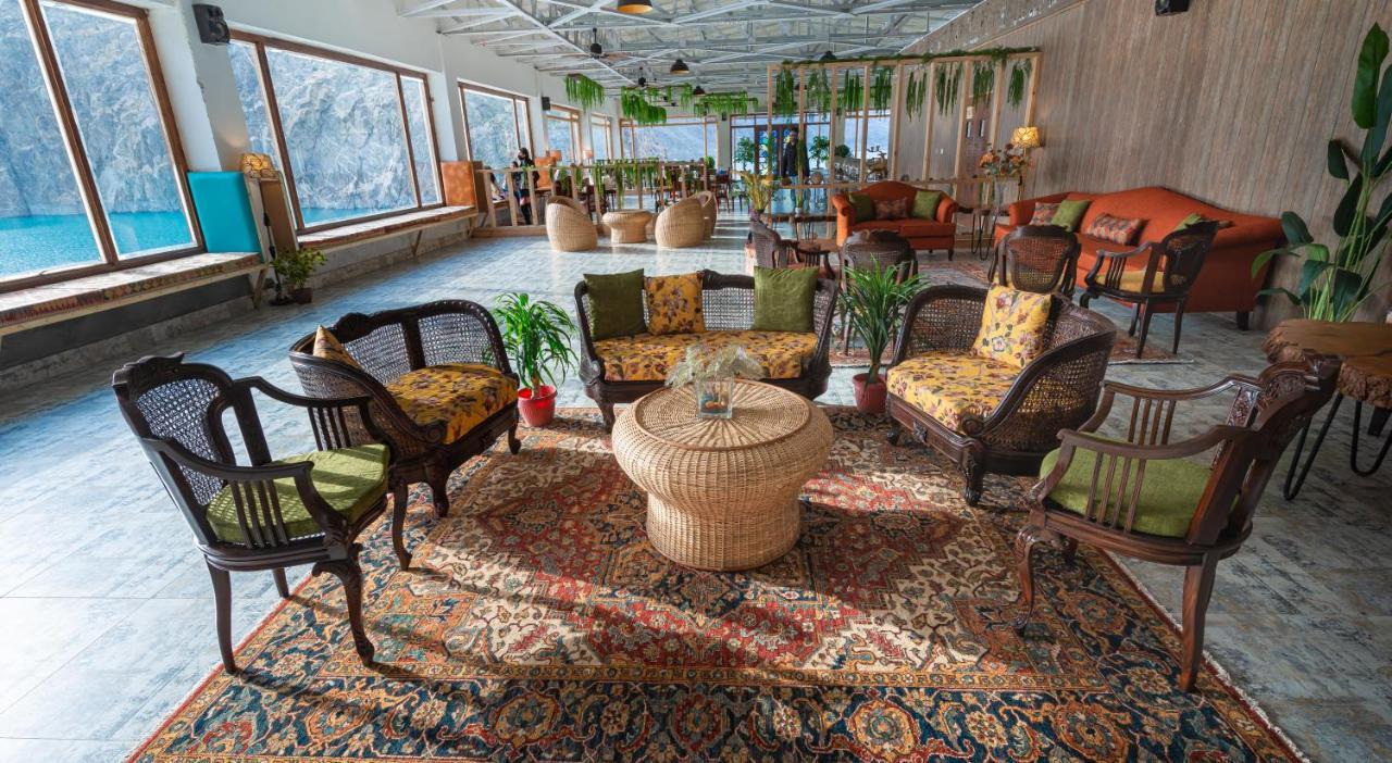 Luxus Hunza Attabad Lake Resort Karimabad  Exterior foto